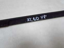 VOLVO XC60 08-17 USZCZELKA LISTWA ZGARNIAJACA CHROM DRZWI PRAWY PRZOD