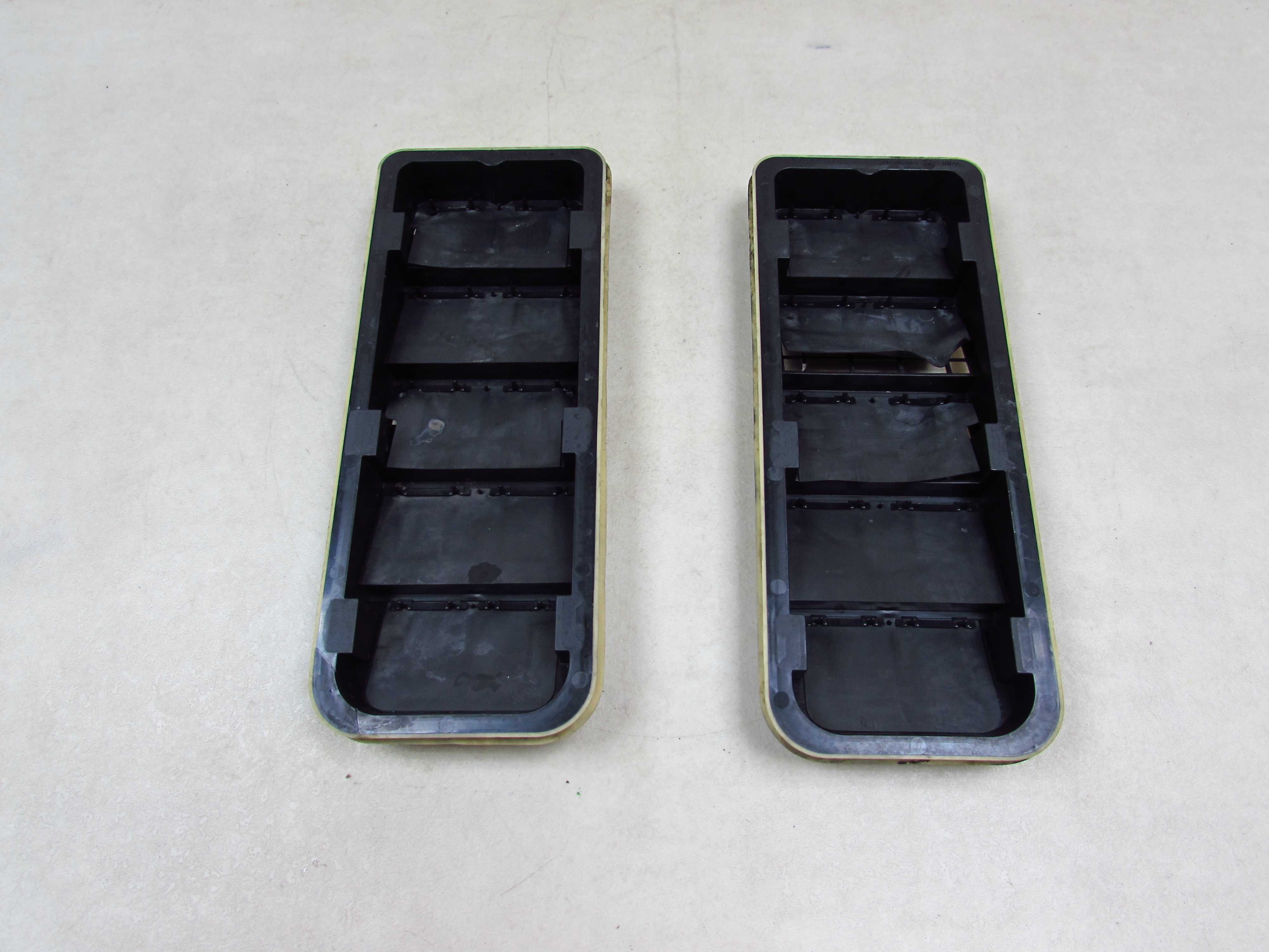VOLVO V60 S60 II V40 XC60 08-17 KRATKA WENTYLACYJNA BAGAZNIKA 8623444