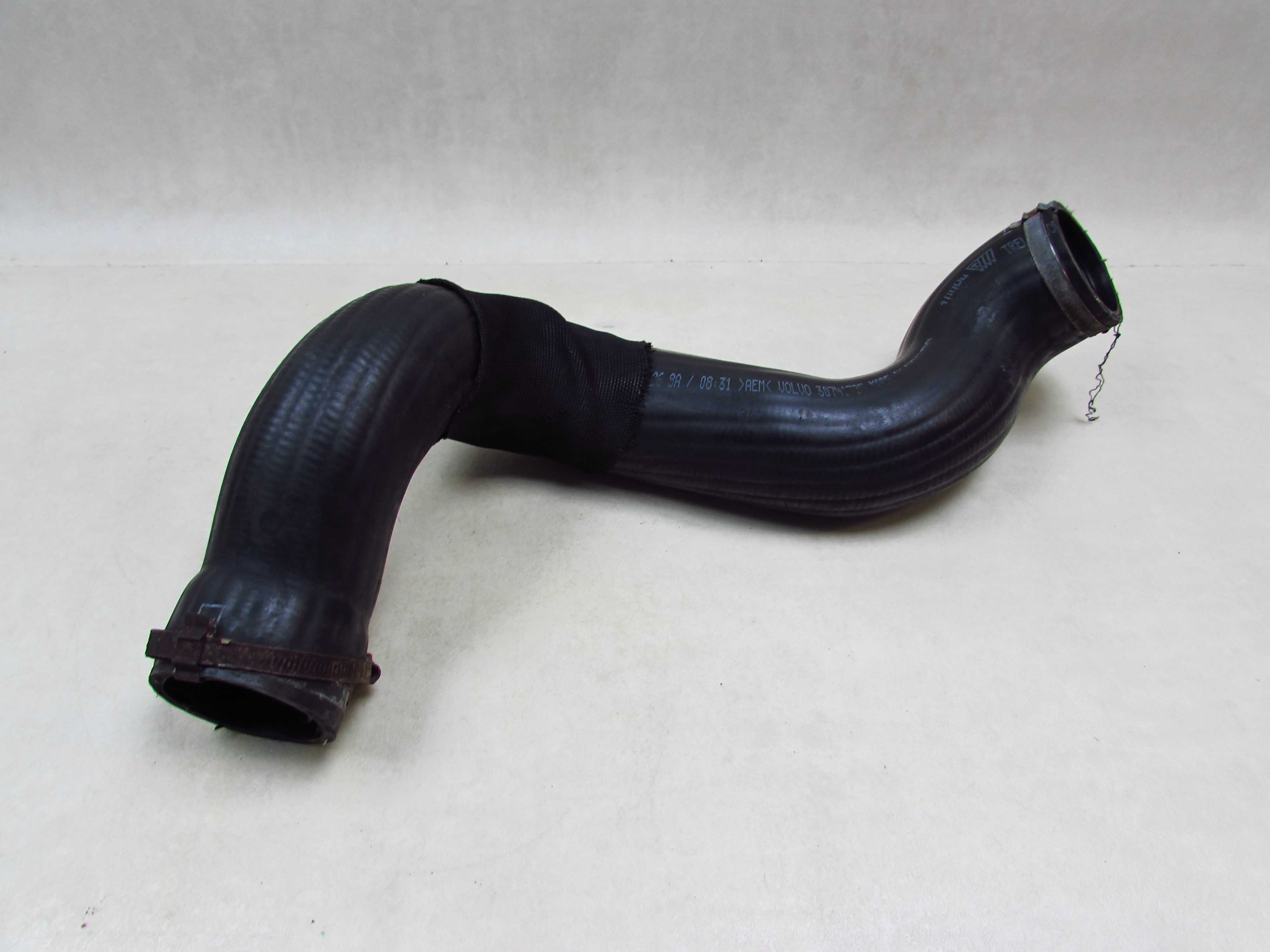VOLVO S80 II V70 III XC60 XC70 2.4 D5 06-17 WAZ RURA PRZEWOD INTERCOOLERA 30741785