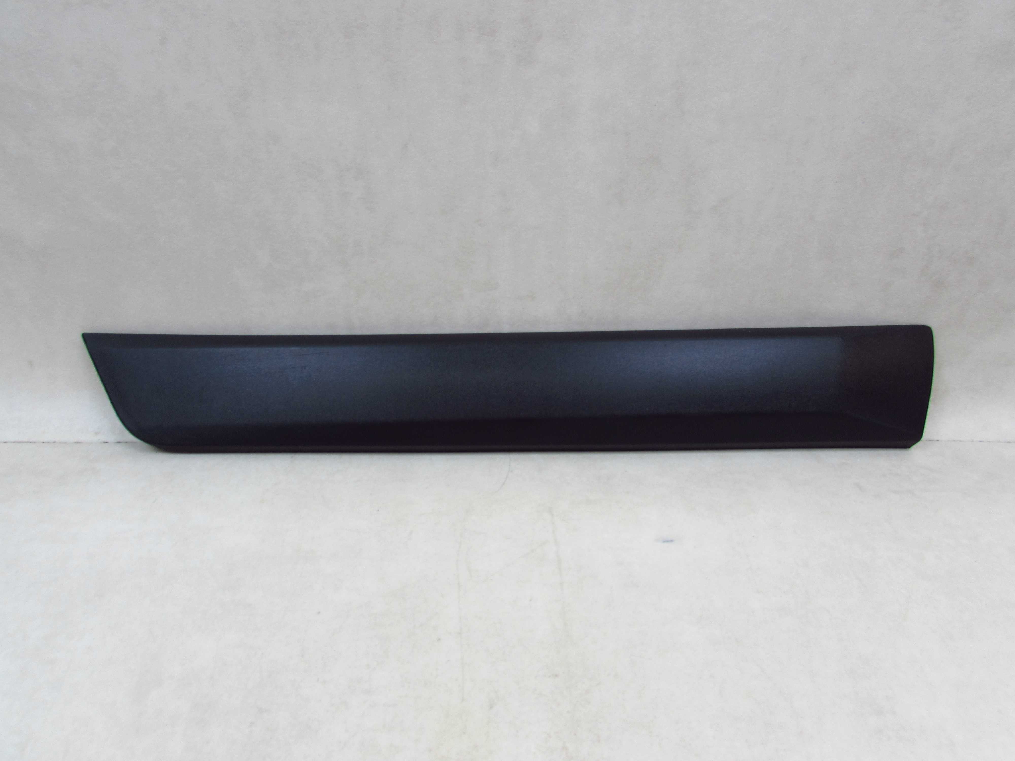 VOLVO XC60 08-17 LISTWA DRZWI TYL PRAWA DOLNA 30754491