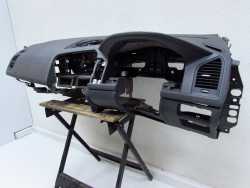VOLVO XC60 08-17 DESKA ROZDZIELCZA KOKPIT KONSOLA UK ANGLIK