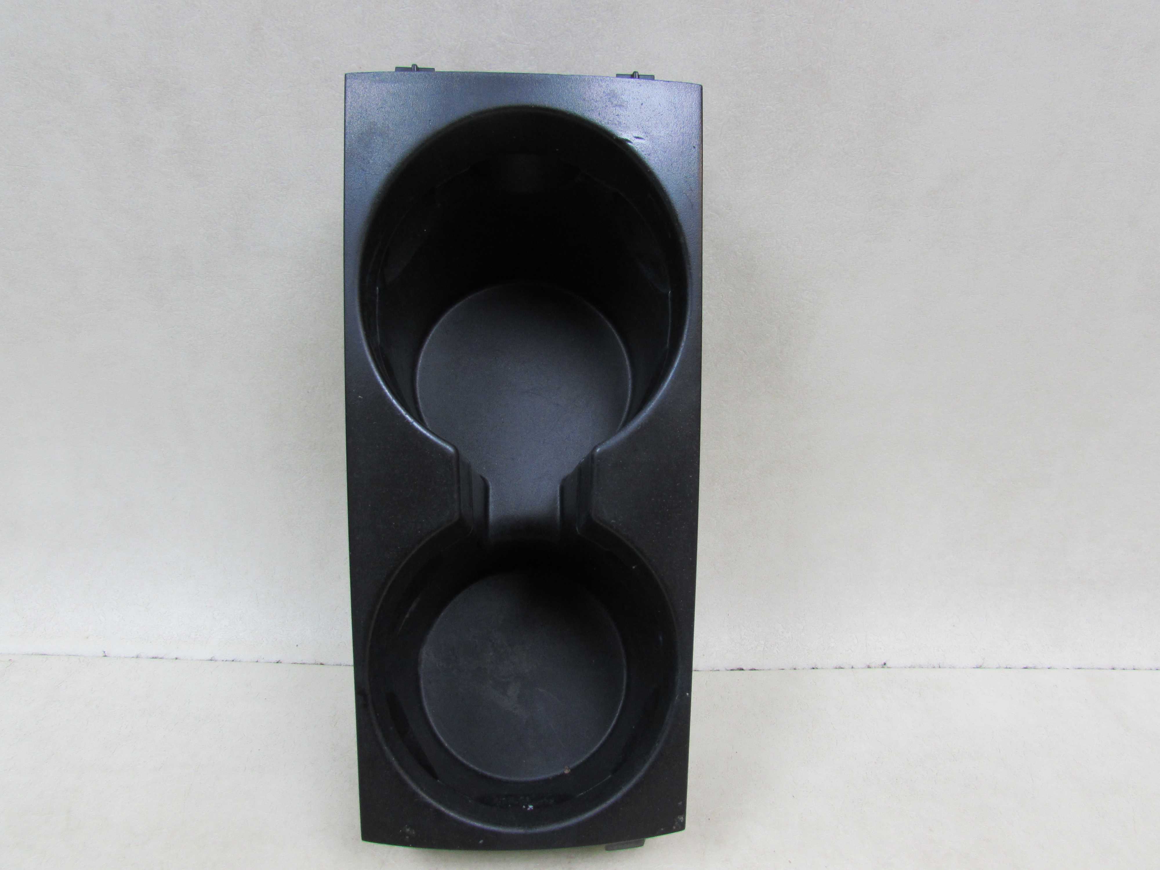 VOLVO XC60 08-17 UCHWYT NA KUBKI CUPHOLDER 343983