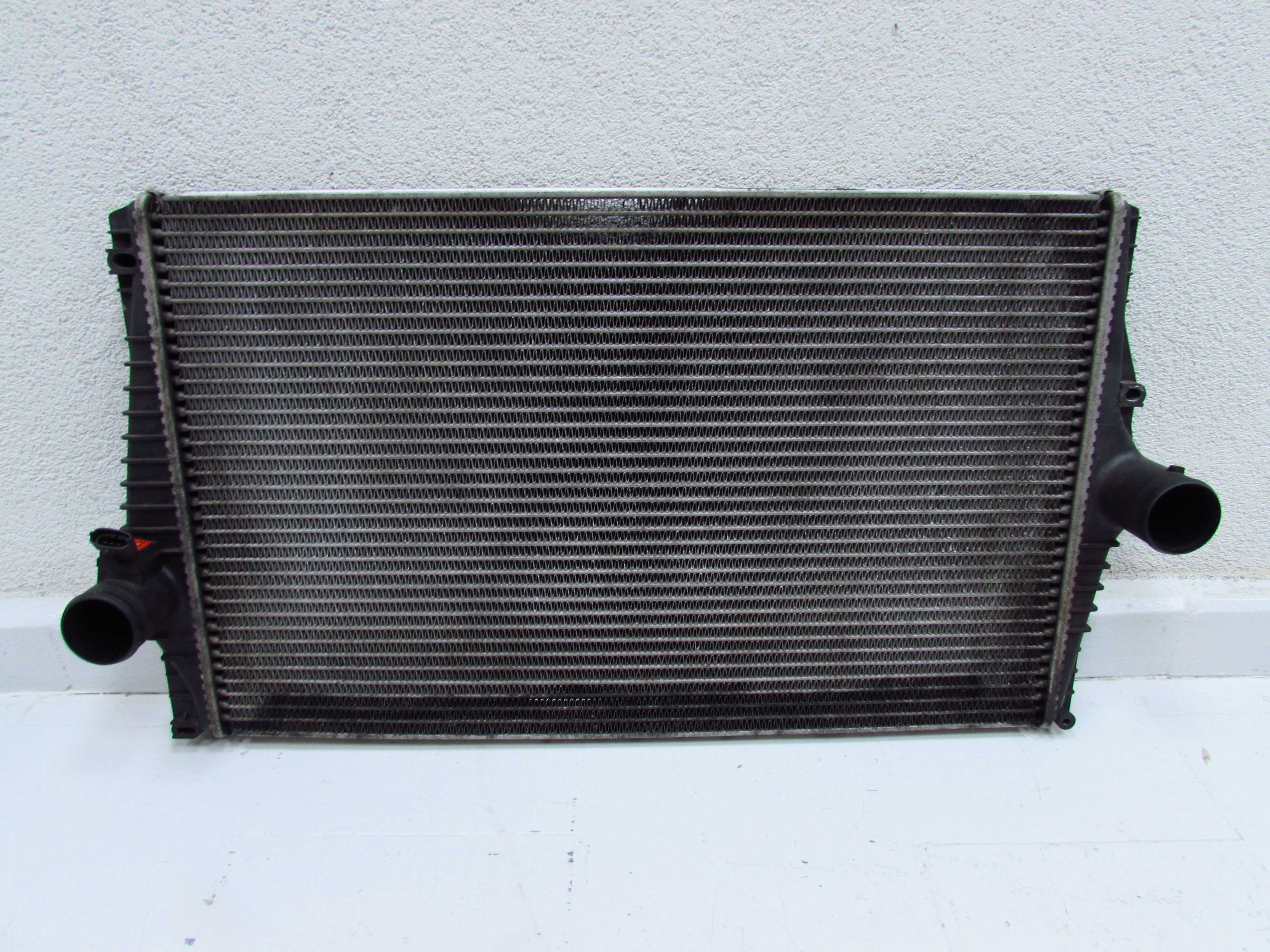 VOLVO XC90 LIFT 2.4 D5  CHLODNICA INTERCOOLER 30748808 07-14