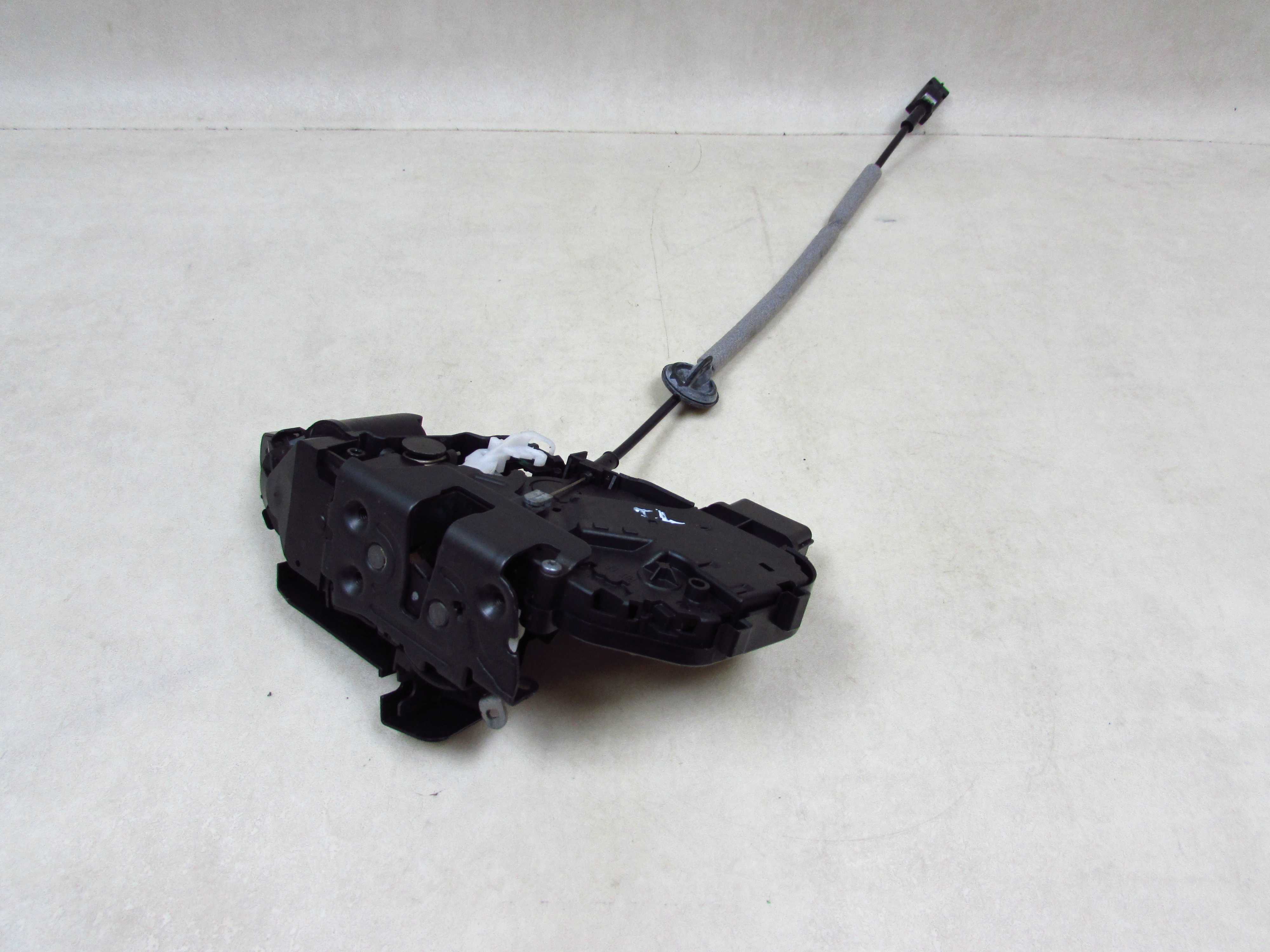 VOLVO V70 III S80 II XC70 III 06-16 ZAMEK DRZWI TYL LEWY KEYLESS 10 PIN + 4 PIN 31253291