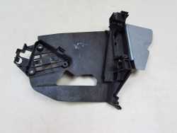 VOLVO XC60 08-13 PODSTAWA OSLONA ZAMKA DRZWI TYL LEWY 30753337