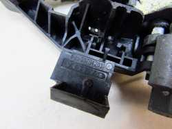 VOLVO S80 II V70 III 06-13 PODSTAWA MOCOWANIE KLAMKI TYL LEWY 30784202