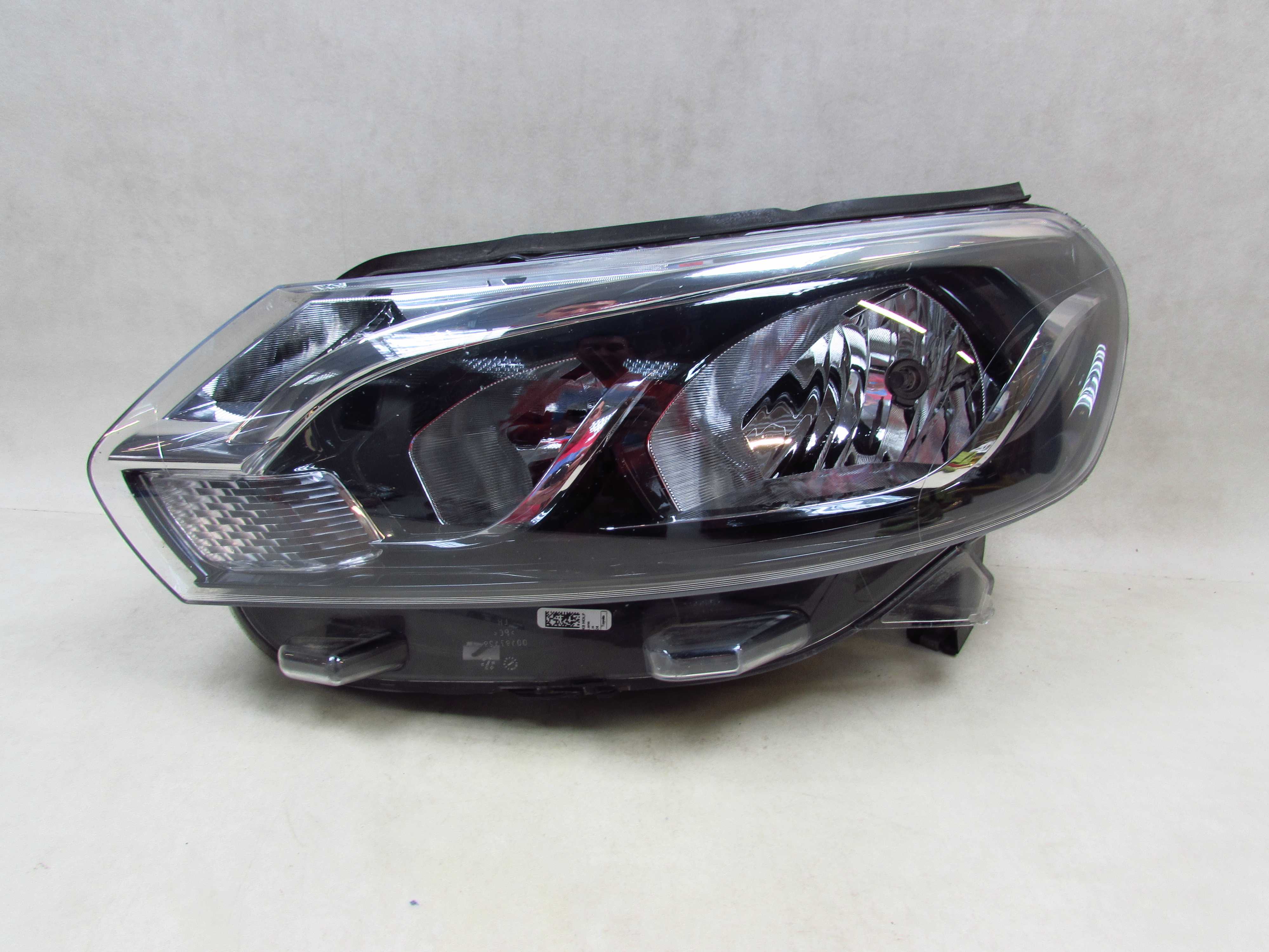 TOYOTA PROACE II 2 16-23 LAMPA PRZOD LEWA REFLEKTOR EUROPA 9808581280