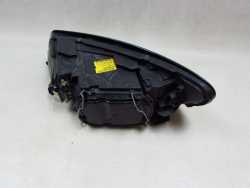 VOLVO C30 06-10 LAMPA REFLEKTOR PRZOD PRAWA 31214538 EUROPA