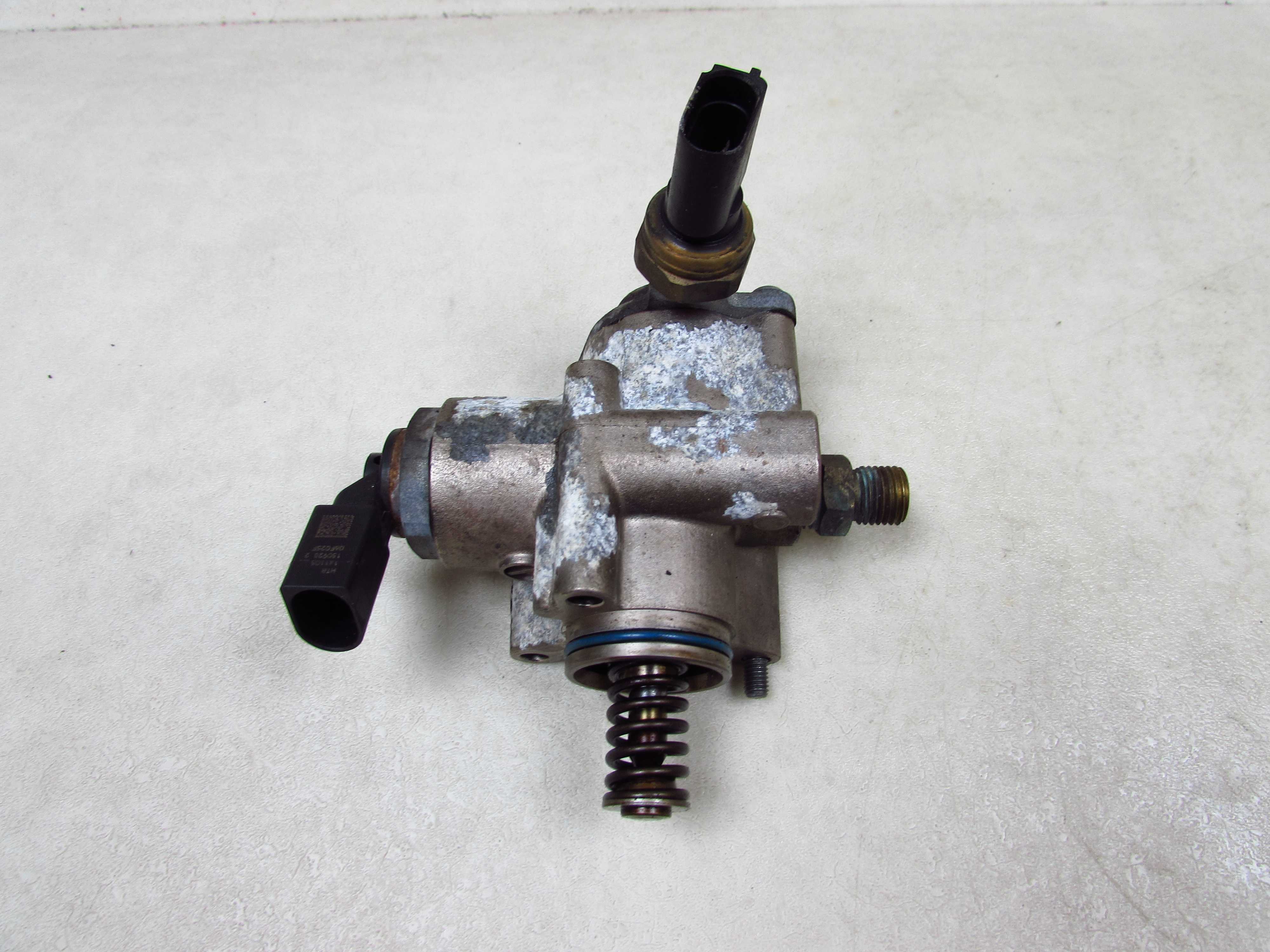 AUDI VW SKODA 2.0 TFSI POMPA WTRYSKOWA PALIWA 06F127025F