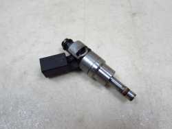 VW AUDI SEAT SKODA 2.0 TFSI WTRYSK WTRYSKIWACZ PALIWA 06F906036G 0261500039