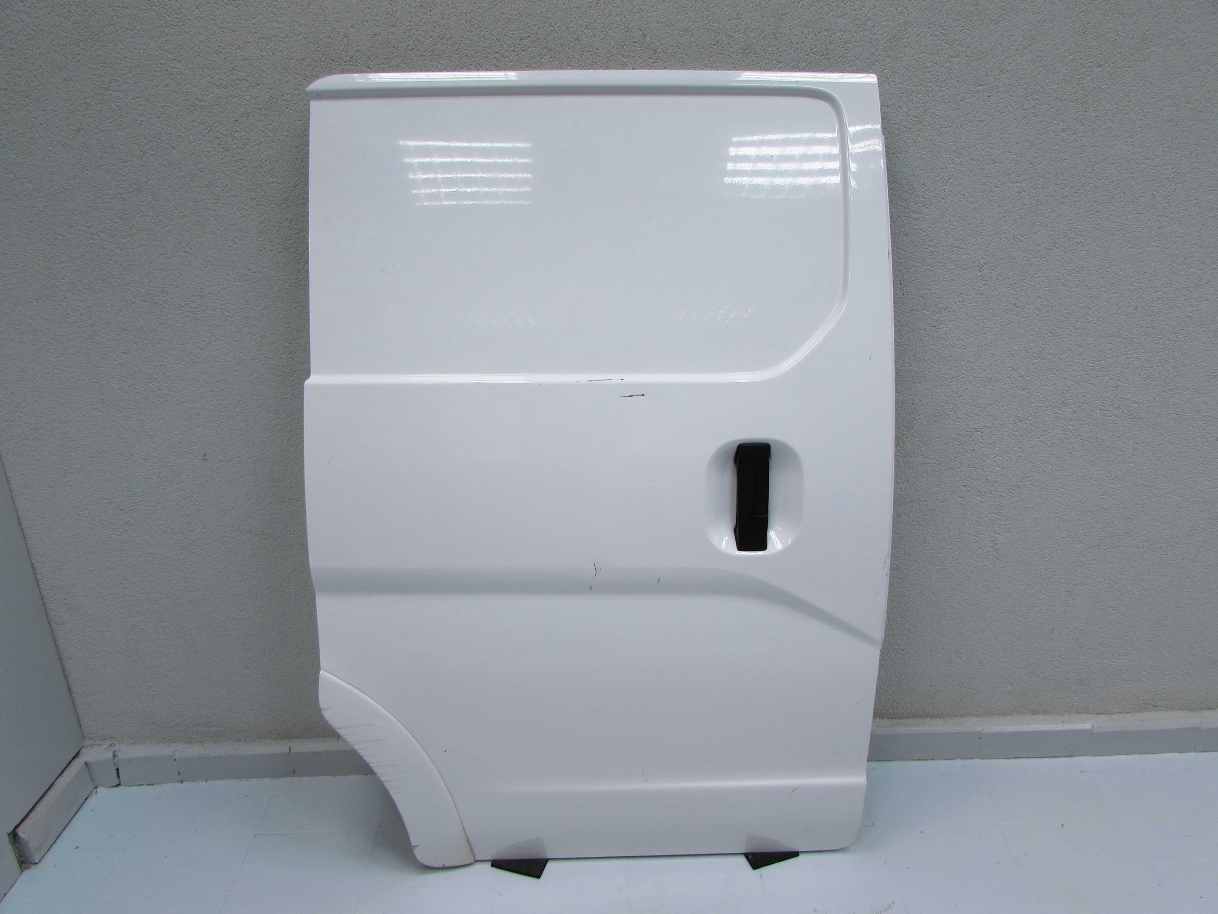 NISSAN NV200 E-NV200 09-21 DRZWI BOCZNE PRZESUWNE TYL PRAWE DO ZALOZENIA KPL