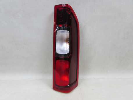 RENAULT TRAFIC III VIVARO II TALENTO 14-21 LAMPA TYL PRAWA EUROPA 265504656