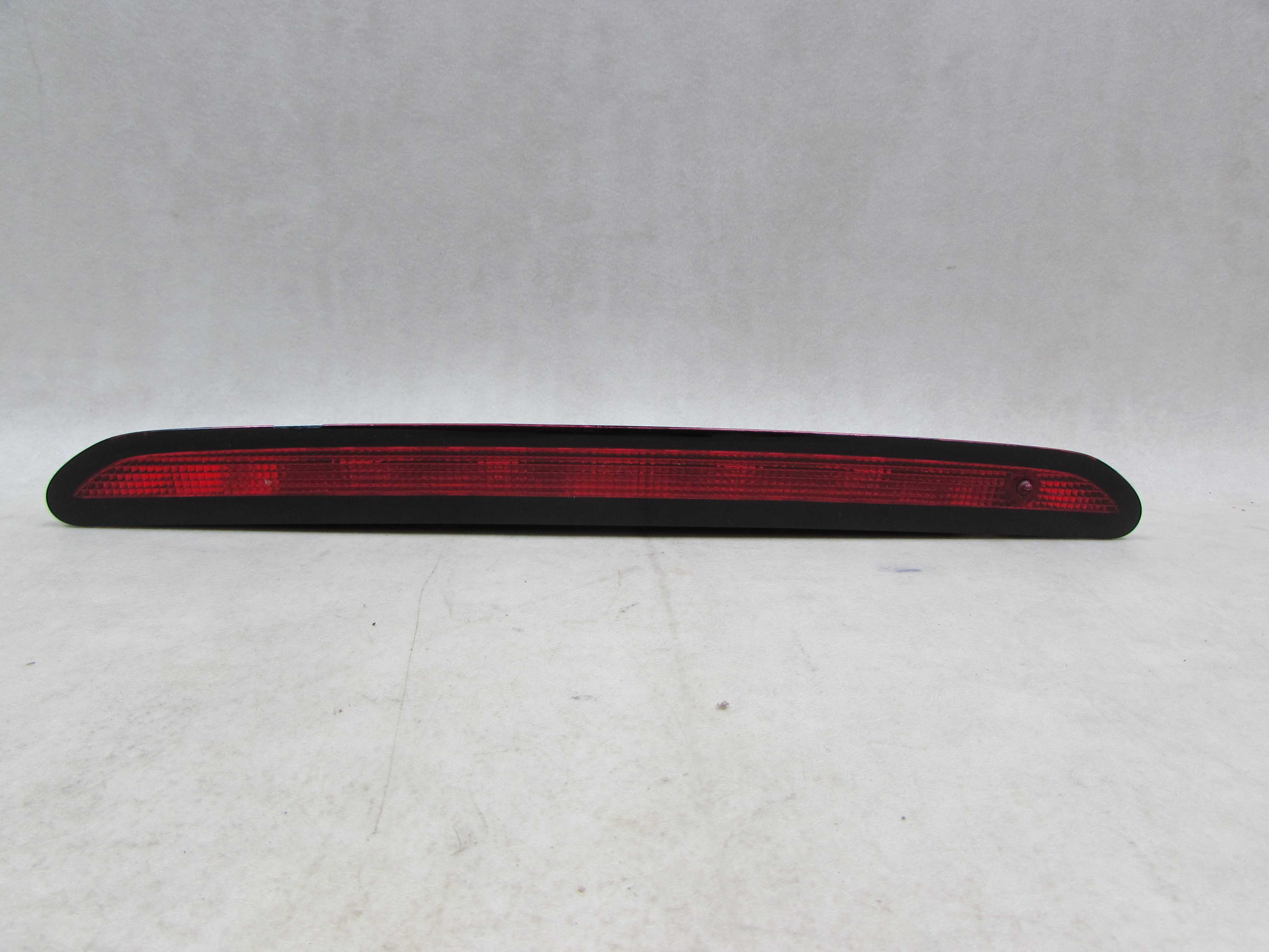 VW GOLF VII TIGUAN 5N LAMPA SWIATLO STOP 5G0945087B 12-20