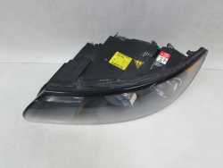 VOLVO S40 V50 04-07 LAMPA REFLEKTOR PRZOD LEWA XENON 30678203 EUROPA