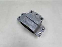 VW TOURAN CADDY 1.9 LAPA PODUSZKA SILNIKA 1K0199555 03-10