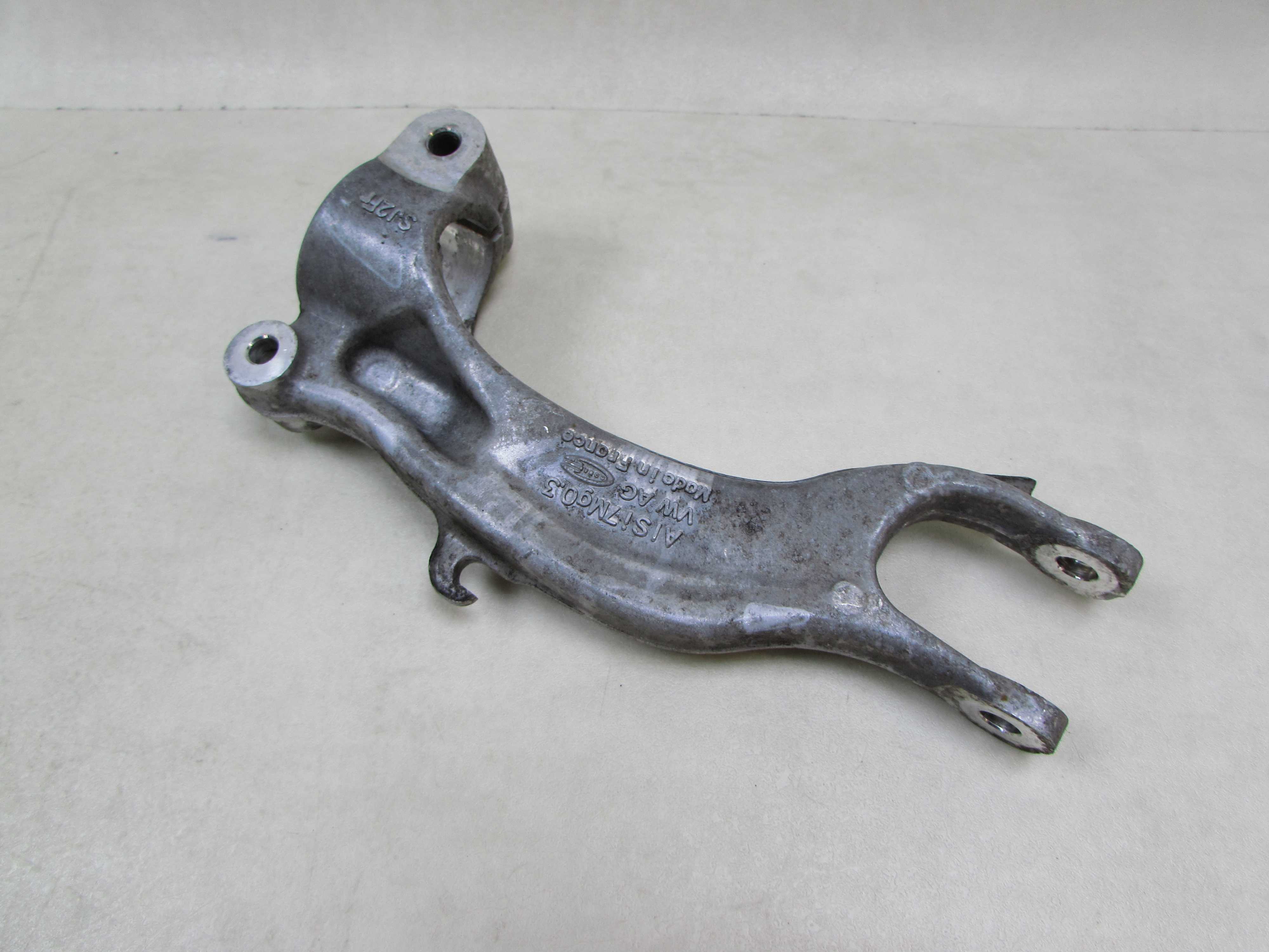 AUDI A4 B9 A5 8W 15-21 LAPA UCHWYT WSPORNIK MOCOWANIE AMORTYZATORA PRAWY PRZOD 8W0038