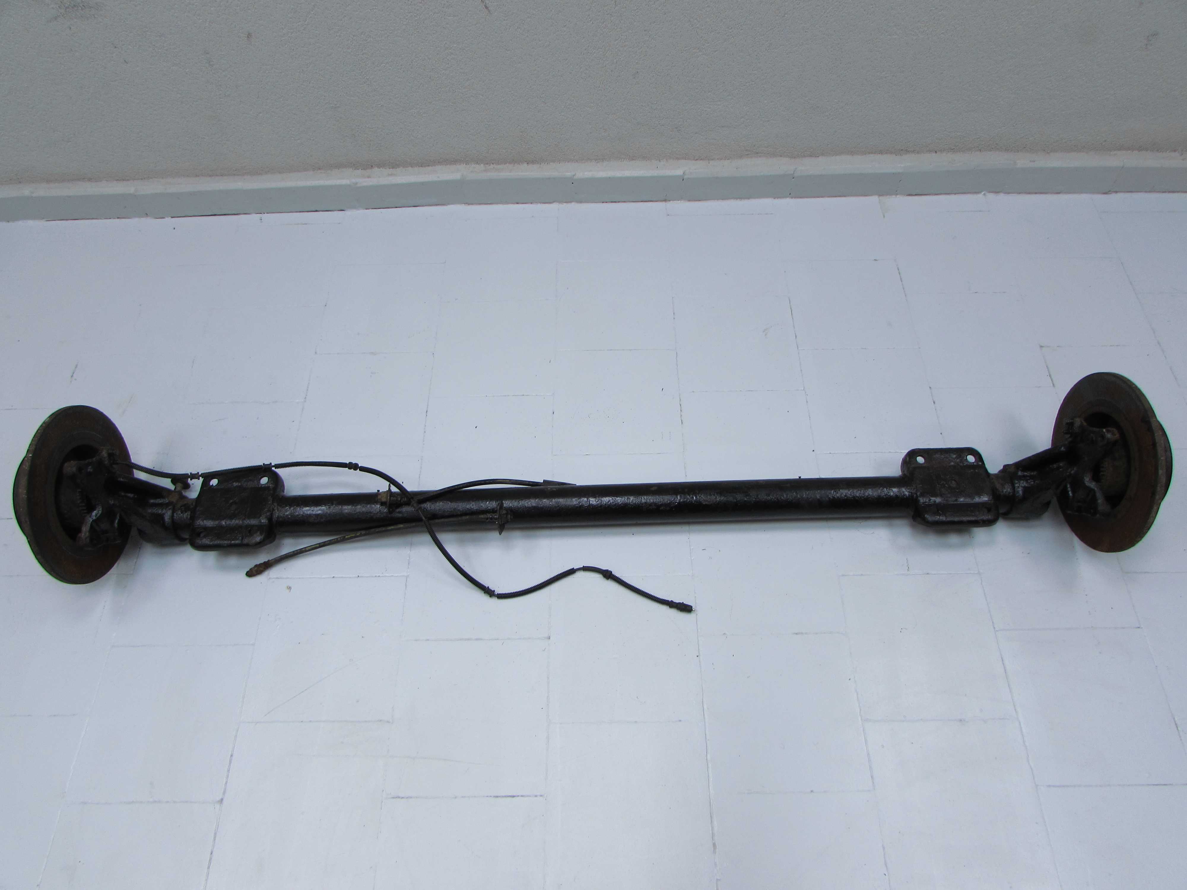 RENAULT MASTER MOVANO II INTERSTAR BELKA OS PIASTA TYL ABS 03-10