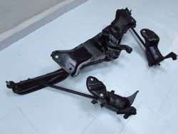 DAIHATSU HIJET PORTER 96-06 1.3 BELKA WOZEK SANKI WAHACZ ZAWIESZENIE PRZOD