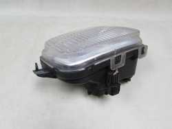 MITSUBISHI CANTER FUSO 7C15 3.0 E6 17R LAMPA DZIENNA DRL HALOGEN PRAWY