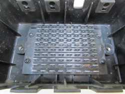 MITSUBISHI CANTER FUSO IVECO SKRZYNKA ROZDZIELACZ KABLI SWIATEL TYL