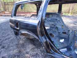 VOLVO V70 II XC70 99-09 CWIARTKA BLOTNIK POSZYCIE TYL PRAWA 452-26