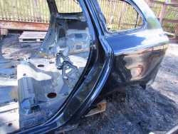 VOLVO XC60 08-17 CWIARTKA PODLUZNICA BLOTNIK CIETY LEWY 452-46 POMORSKIE