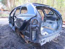 VOLVO XC60 08-17 CWIARTKA PODLUZNICA BLOTNIK CIETY LEWY 452-46 POMORSKIE
