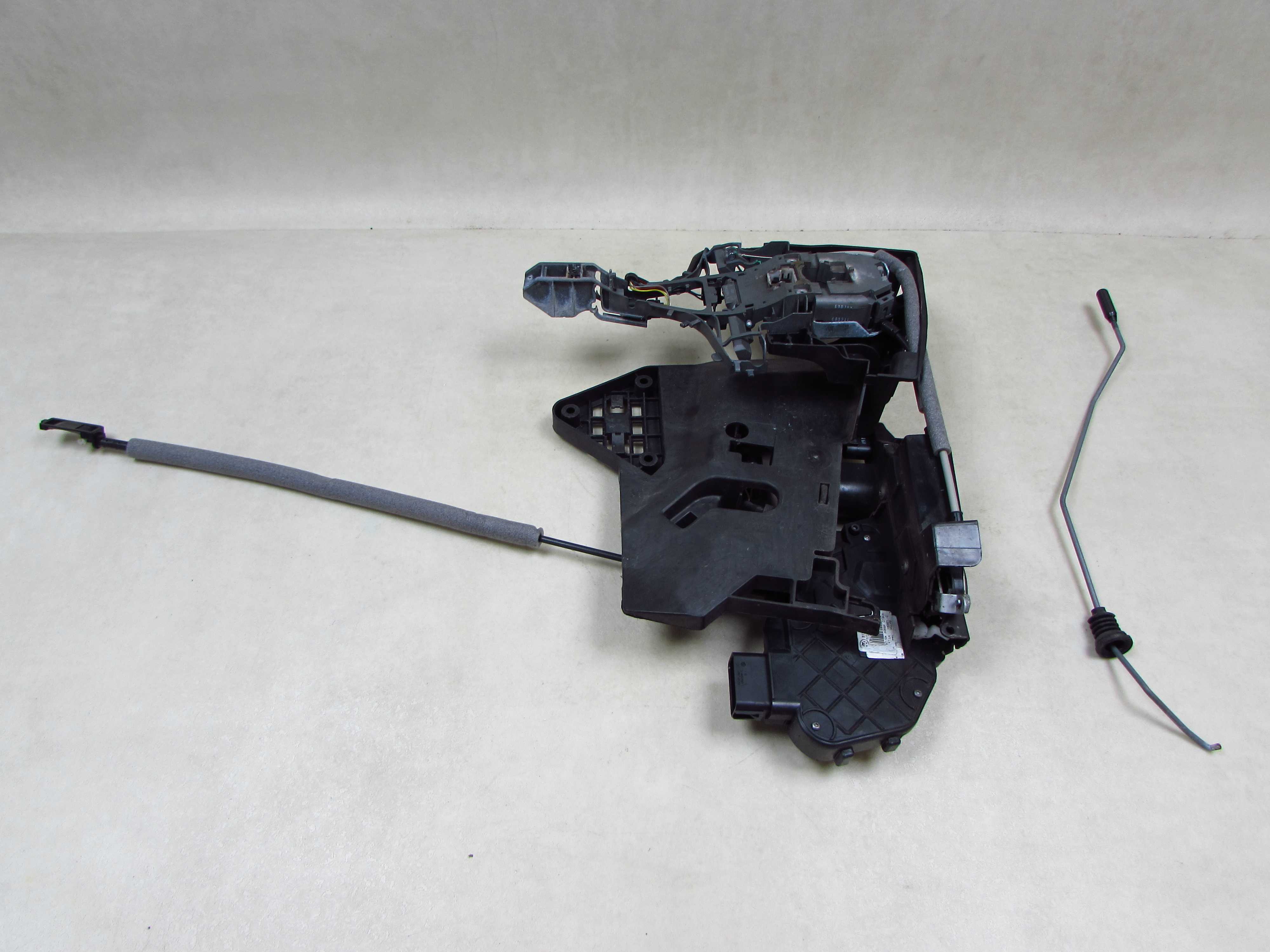 VOLVO V70 III S80 II XC70 III XC60 06-17 ZAMEK DRZWI LEWY PRZOD KEYLESS 10 PIN + 4 PIN 31253677 DOCIAG
