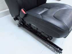 VOLVO V70 XC70 FOTELE KANAPA GRZANE SKORA CZARNA KPL 99-07