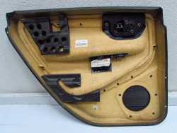 VOLVO V70 XC70 TAPICERKA BOCZEK DRZWI TYL SKORA 99-07