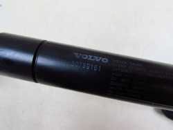 VOLVO V70 XC70 99-07 ZAWIAS ZAWIASY SILOWNIK KLAPY BAGAZNIKA TYL LEWY PRAWY 8643158 8643157