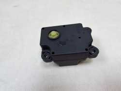 VOLVO S60 V70 XC70 SILNICZEK STEROWANIA NAGRZEWNICY 30676510 TR 99-07