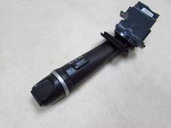 VOLVO S60 V70 XC70 XC90 MANETKA PRZELACZNIK SWIATEL KIERUNKOWSKAZOW 30798526