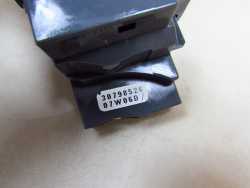 VOLVO S60 V70 XC70 XC90 MANETKA PRZELACZNIK SWIATEL KIERUNKOWSKAZOW 30798526