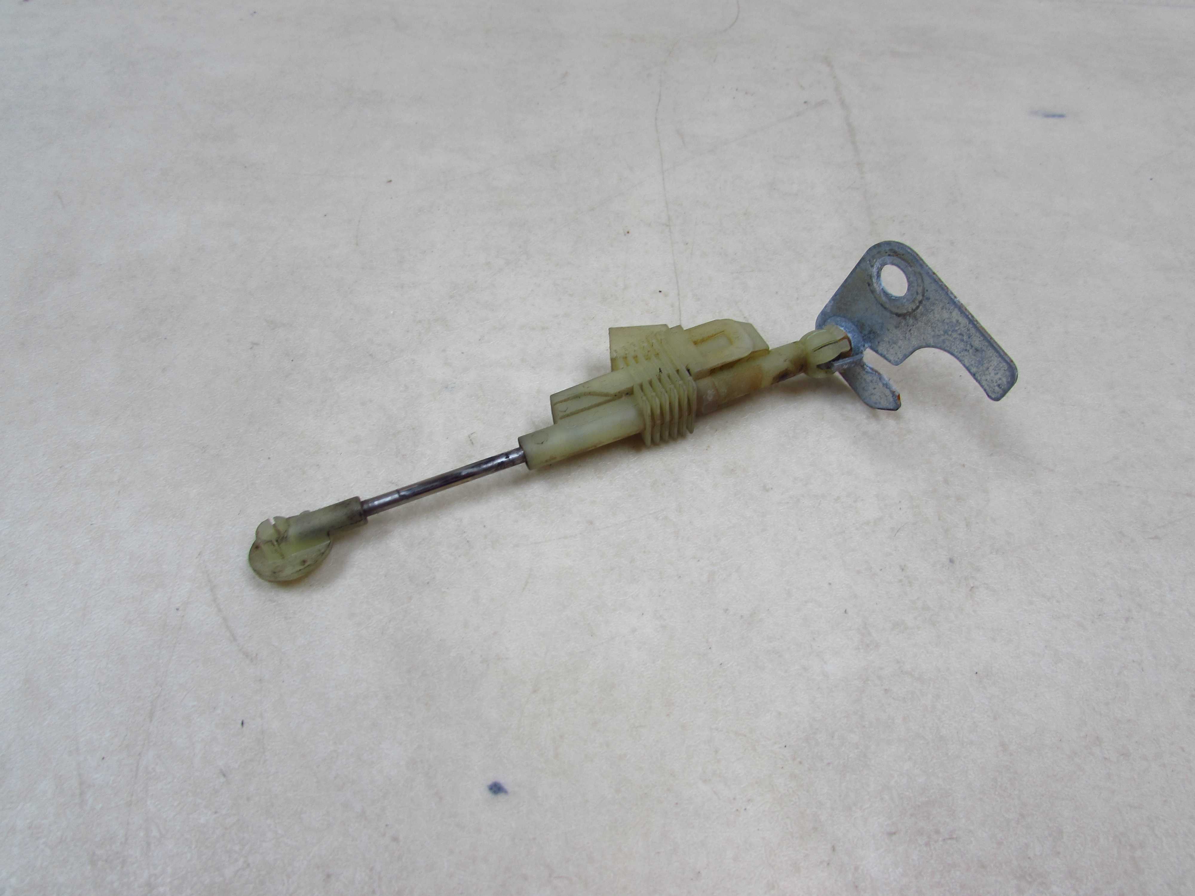 VOLVO S60 V70 XC CROSS COUNTRY 00-07 CZUJNIK PEDALU SPRZEGLA 9472979