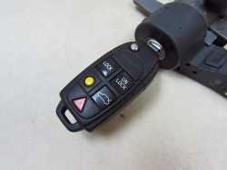 VOLVO S60 V70 S80 LUSTERKO WEWNETRZNE 30728231 + KLUCZYK PILOT STACYJKA 73760 8621509