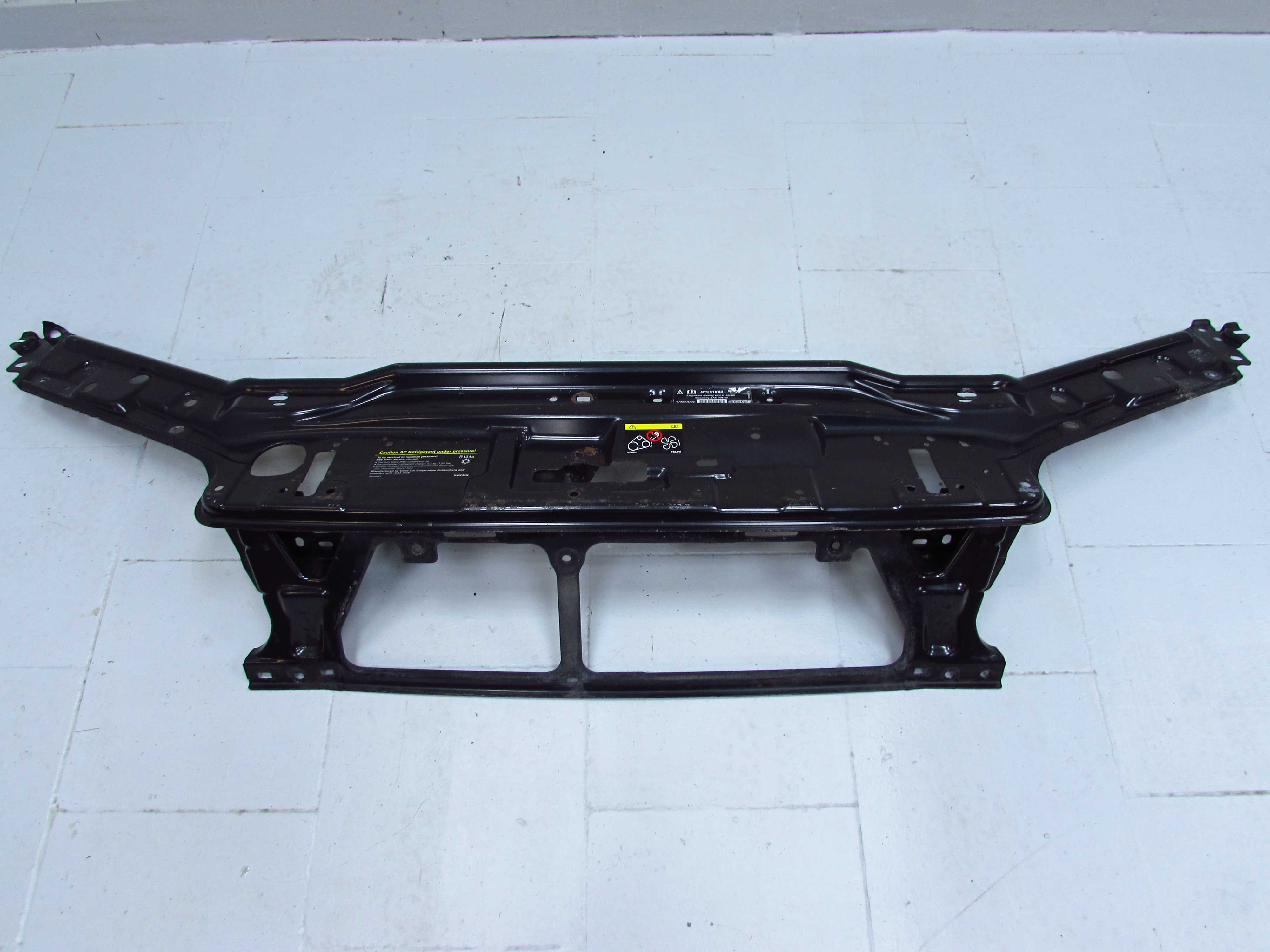 VOLVO S60 V70 XC WZMOCNIENIE CZOLOWE PAS PRZEDNI OKULAR 00-10