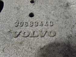 VOLVO V70 XC70 AWD WOZEK BELKA SANKI ZAWIESZENIE TYL 30683440 99-07