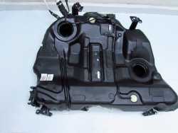 VOLVO V70 XC70 2.4 D5 LIFT AWD ZBIORNIK BAK PALIWA 30792711 04-07