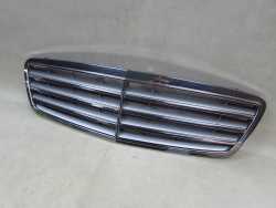 MERCEDES C KLASA W203 GRILL ATRAPA CHROM 2038800223