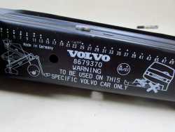 VOLVO V70 XC70 99- ZESTAW LEWAREK PODNOSNIK KLUCZ 8679370