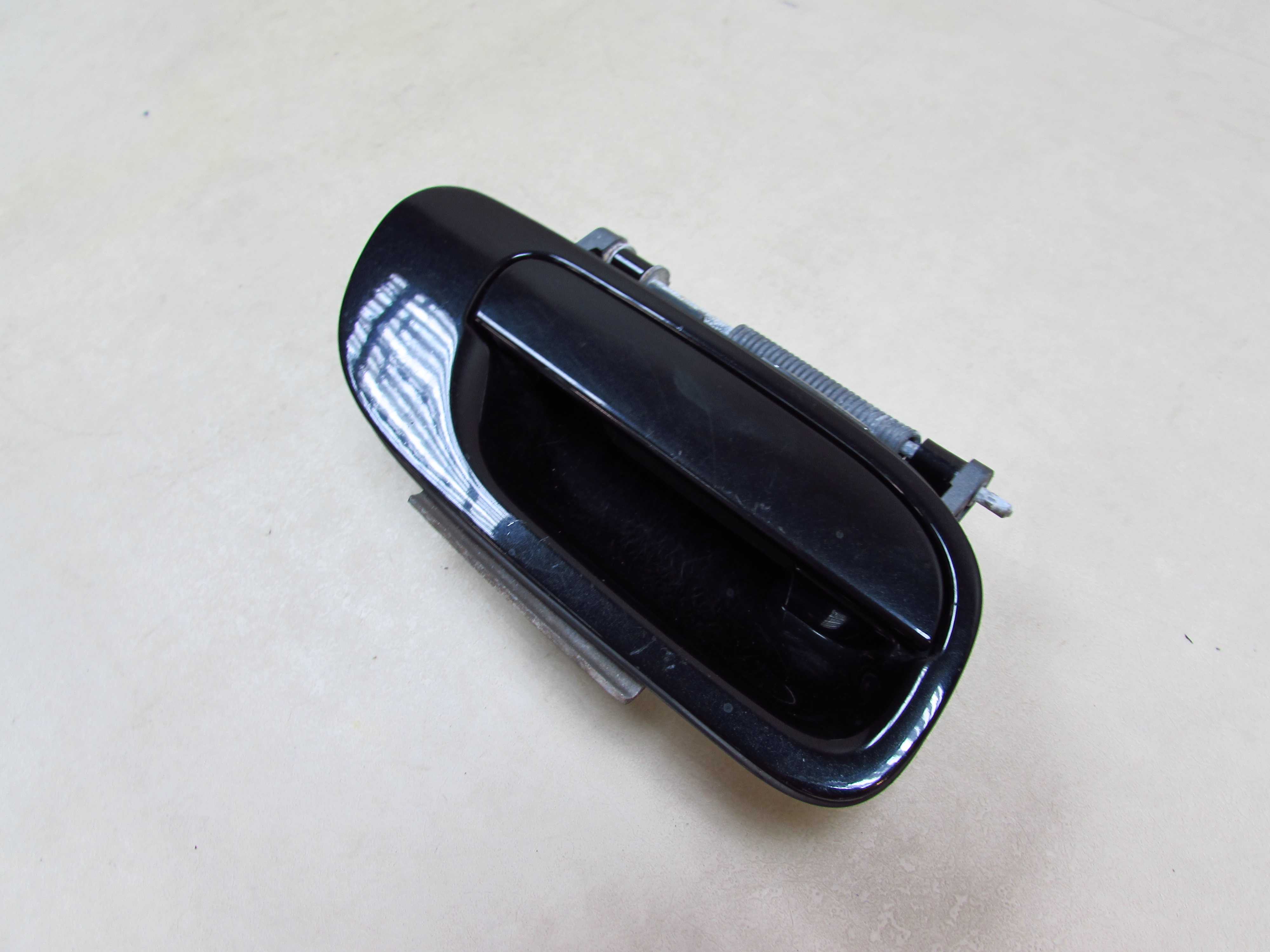 VOLVO S60 V70 XC70 LIFT 04- KLAMKA DRZWI PRAWA PRZOD TYL 452-26