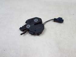 VOLVO S60 V70 II XC70 99-07 ZAMEK MASKI 30799688