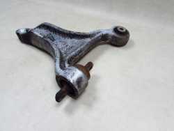 VOLVO XC70 2.4 D5 WAHACZ PRZOD PRAWY 08646376 00-07