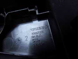 VOLVO S60 V70 XC ZASLEPKA OSLONA SZYNY FOTELA 30662550 30662556 30662555 30662551 30675581 30662549 30675580