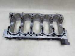 VOLVO S60 S80 V70 XC70 XC90 2.4 D5 POLBLOK BLOK SILNIKA D5244T4 185 KM PODSTAWA WALU 30777886