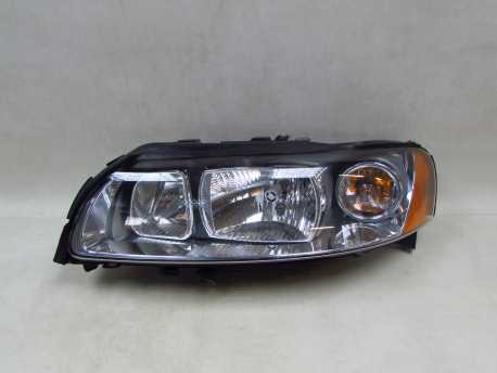 VOLVO S60 V70 XC LIFT 04-10 LAMPA PRZOD LEWY UK 30698839