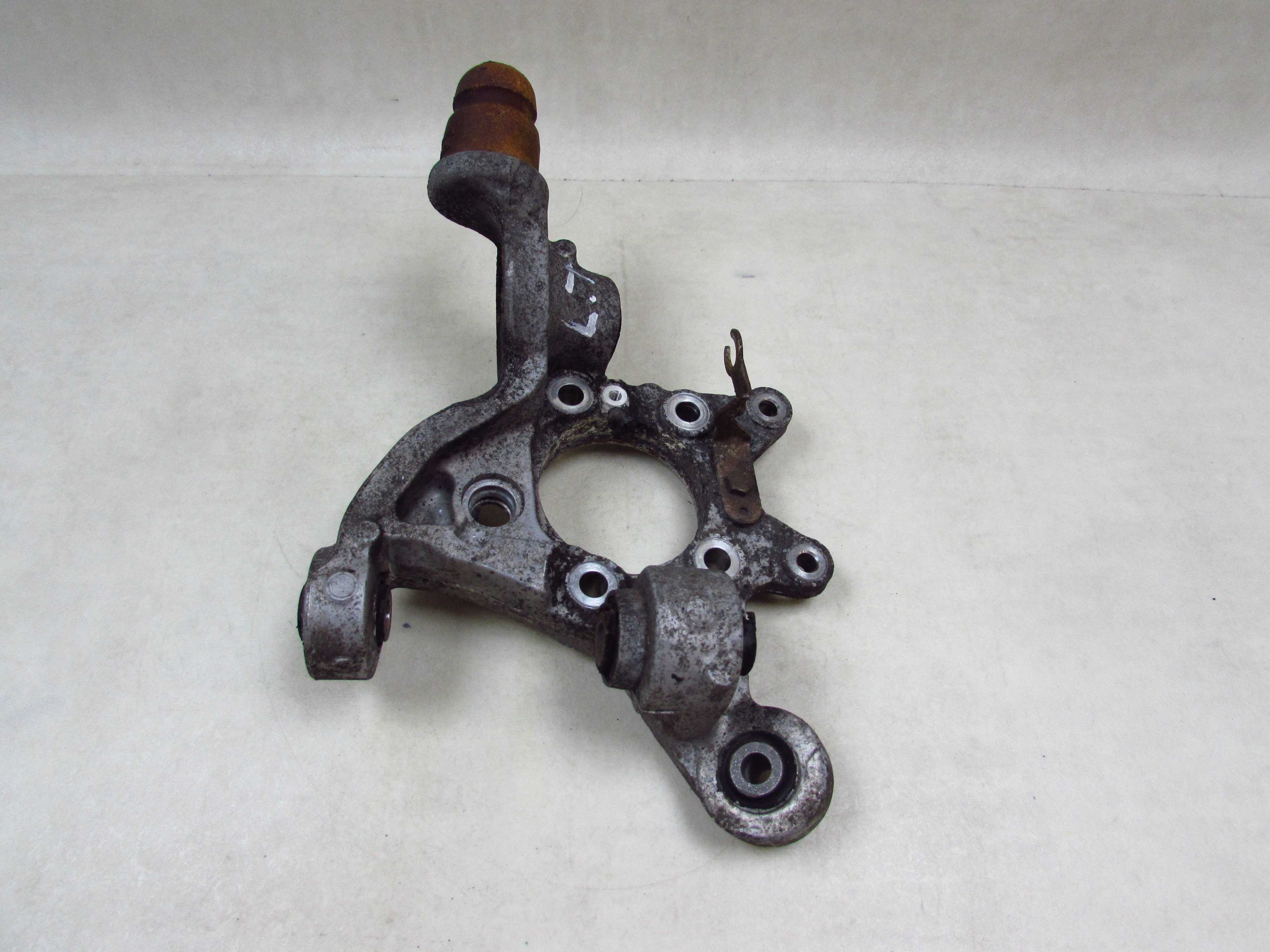 VOLVO S60 V70 XC70 AWD 00-07 ZWROTNICA TYL LEWA