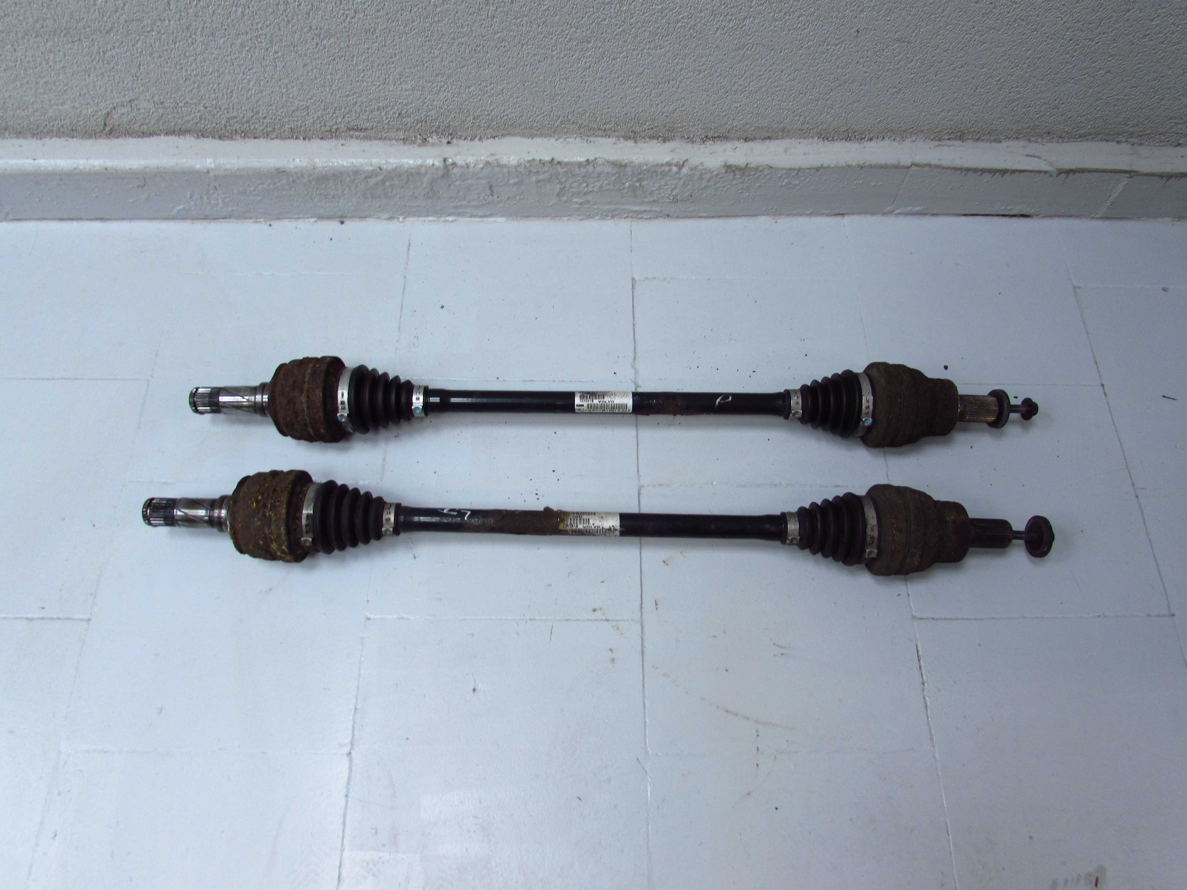 VOLVO S60 V70 XC70 AWD CROSS COUNTRY POLOS POLOSKA TYL TYLNA 30735647