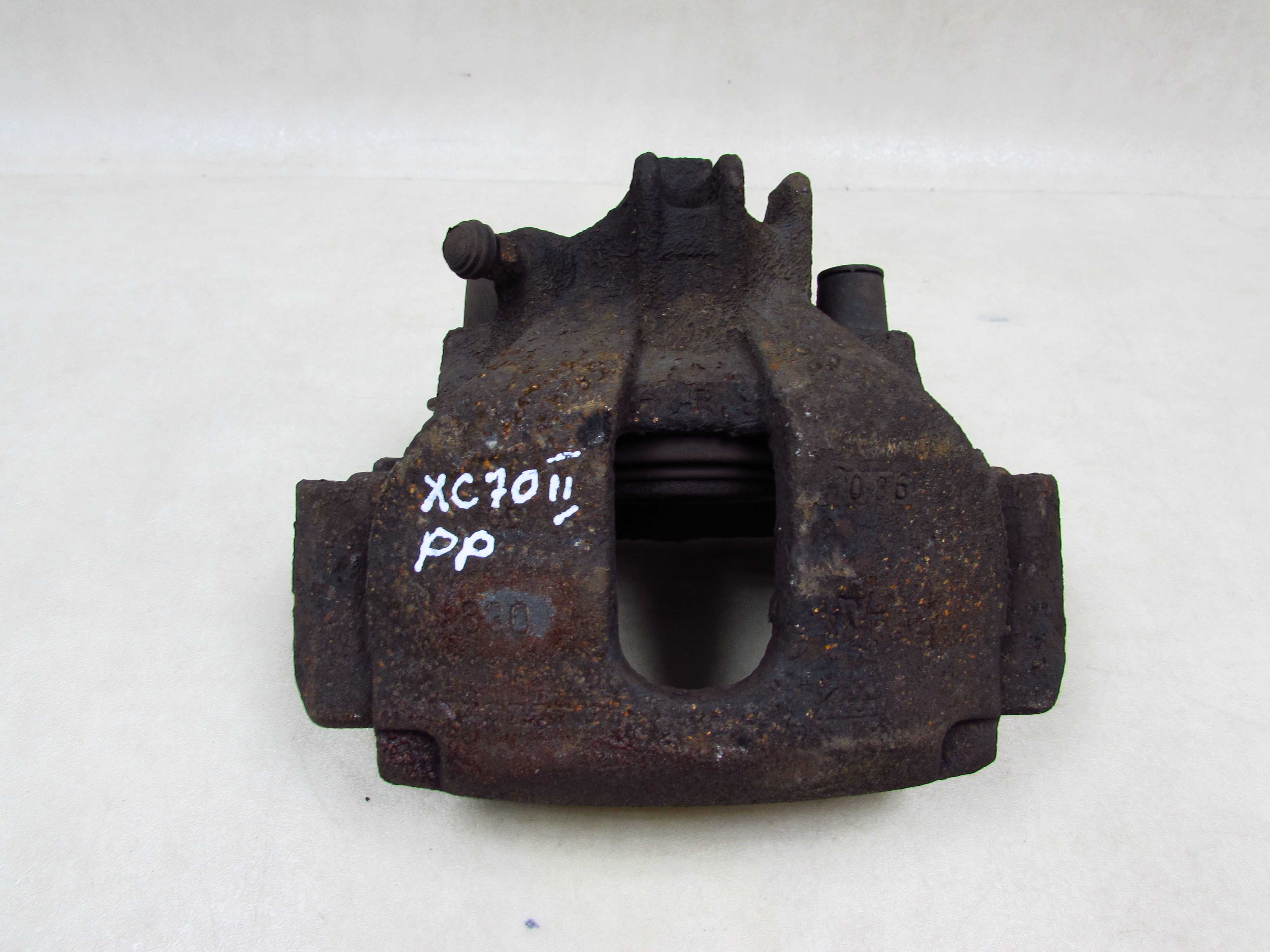 VOLVO XC70 AWD CROSS COUNTRY 99-07 ZACISK HAMULCOWY PRZOD PRAWY